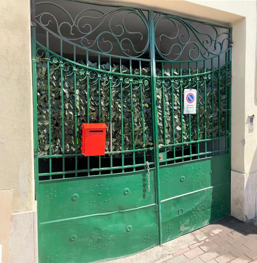 Casa - Via Francigena Via Vandelli Massa  Exterior photo